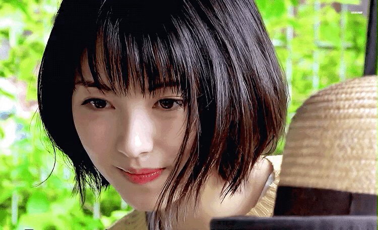 日本女生评选出的10位最美女明星 第一名今年刚结婚