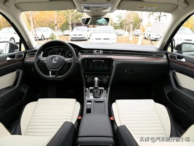 2020款迈腾就要上市了，2019款迈腾还值得买吗？